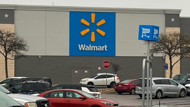 Seorang Pria Ngamuk di Walmart Tikam 11 Orang, Berikut Identitas Pelaku